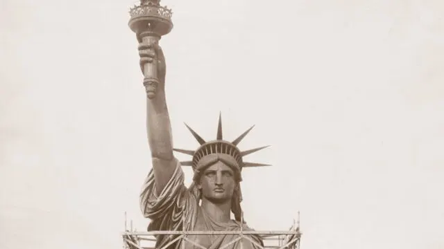 Face à l'histoire : L'épopée de Lady Liberty